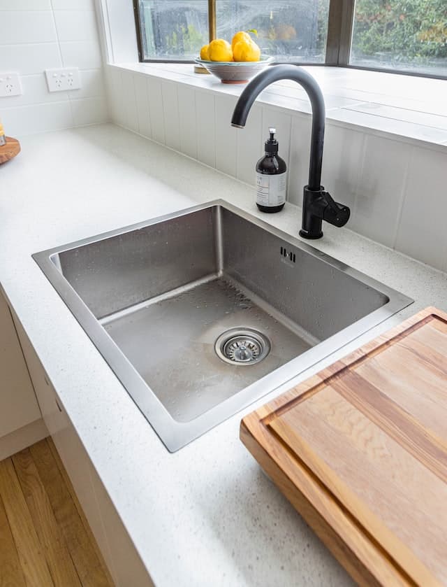 an image of a sink